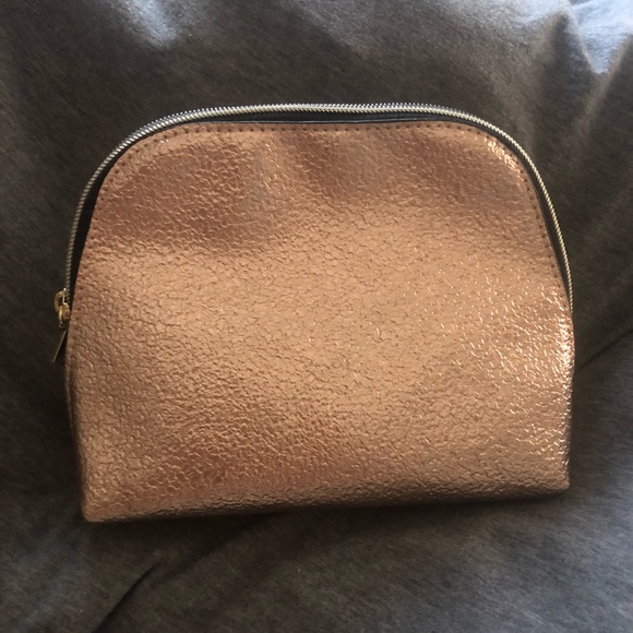 estee lauder cosmetic bag w/ makeup - Picture 1 of 4